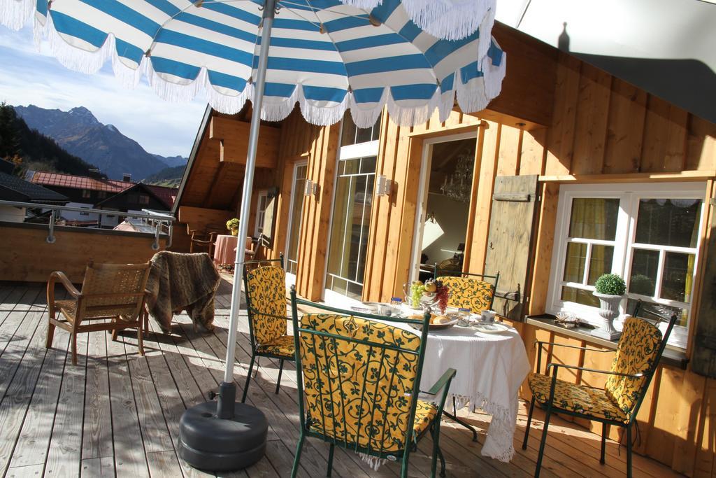 Alpen-suite * Riezlern
